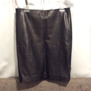 Diane von Furstenberg Black Leather Skirt size 6